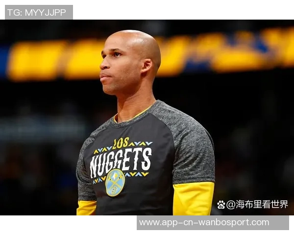 巴克利批评季前赛年轻球员表现詹姆斯短暂出场意义何在