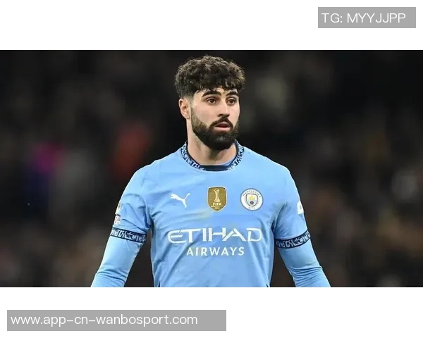 曼城欧冠客战海报发布格瓦迪奥尔独自亮相引关注