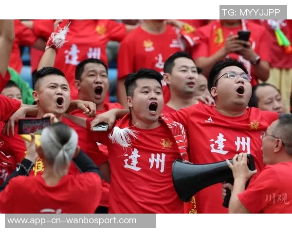 川超精彩绝伦补时逆转遂宁门将头球绝平广安队震撼全场