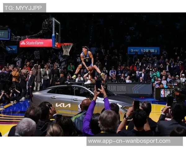 四年三冠成就辉煌A史密斯呼吁NBA球队考虑哈蒙执教机会