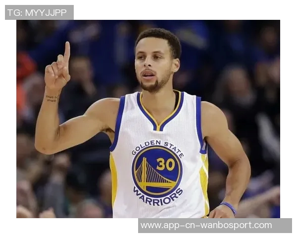 库里称勇士队深度令人惊叹可能对其他球队构成巨大威胁 库里称勇士队深度令人惊叹可能对其他球队构成巨大威胁