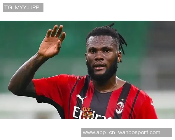 意媒透露图多尔看重凯西战术适配性但需大幅降薪才能加盟 意媒透露图多尔看重凯西战术适配性但需大幅降薪才能加盟