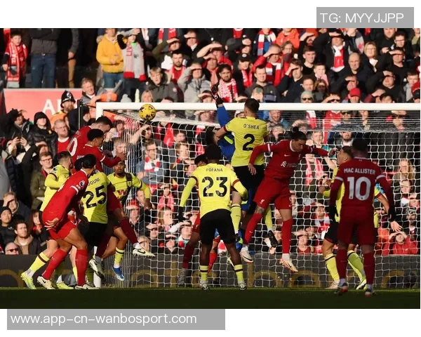 利物浦与西汉姆半场战成平局射门数据略占优势 利物浦与西汉姆半场战成平局射门数据略占优势