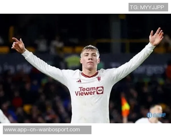 霍伊伦客场大放异彩两射一传助球队领跑小组赛喜悦无比 霍伊伦客场大放异彩两射一传助球队领跑小组赛喜悦无比