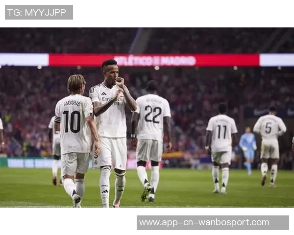 欧冠分析:巴萨和阿森纳表现堪忧巴黎曼城客场胜算高 欧冠分析:巴萨和阿森纳表现堪忧巴黎曼城客场胜算高