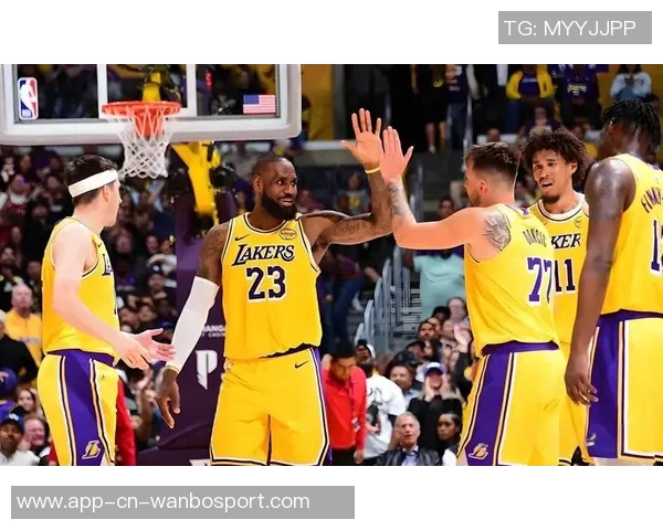 湖人首发阵容基本确定最后一席将在斯玛特拉拉维亚范德彪中产生 湖人首发阵容基本确定最后一席将在斯玛特拉拉维亚范德彪中产生