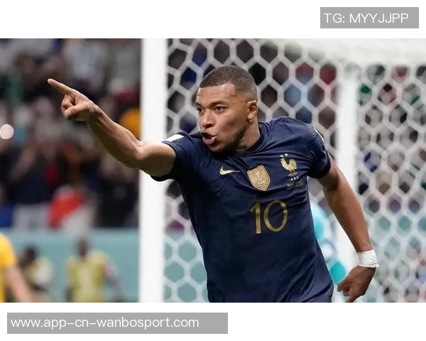 姆巴佩能否在对阵曼城的比赛中出场热身情况引发关注