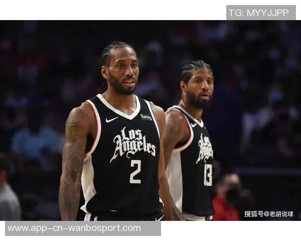 快船队史上仅有的小卡与乔治双星共创455板5三分辉煌纪录